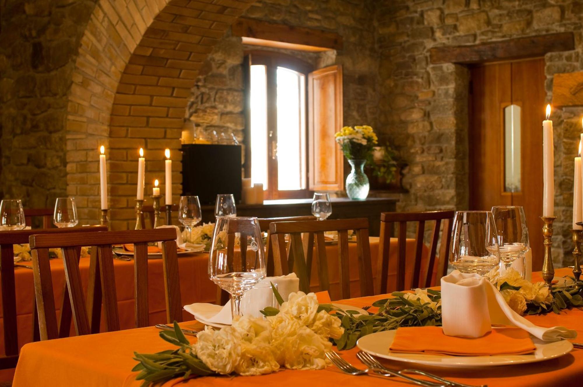 אסיסי Agriturismo Le Case מראה חיצוני תמונה