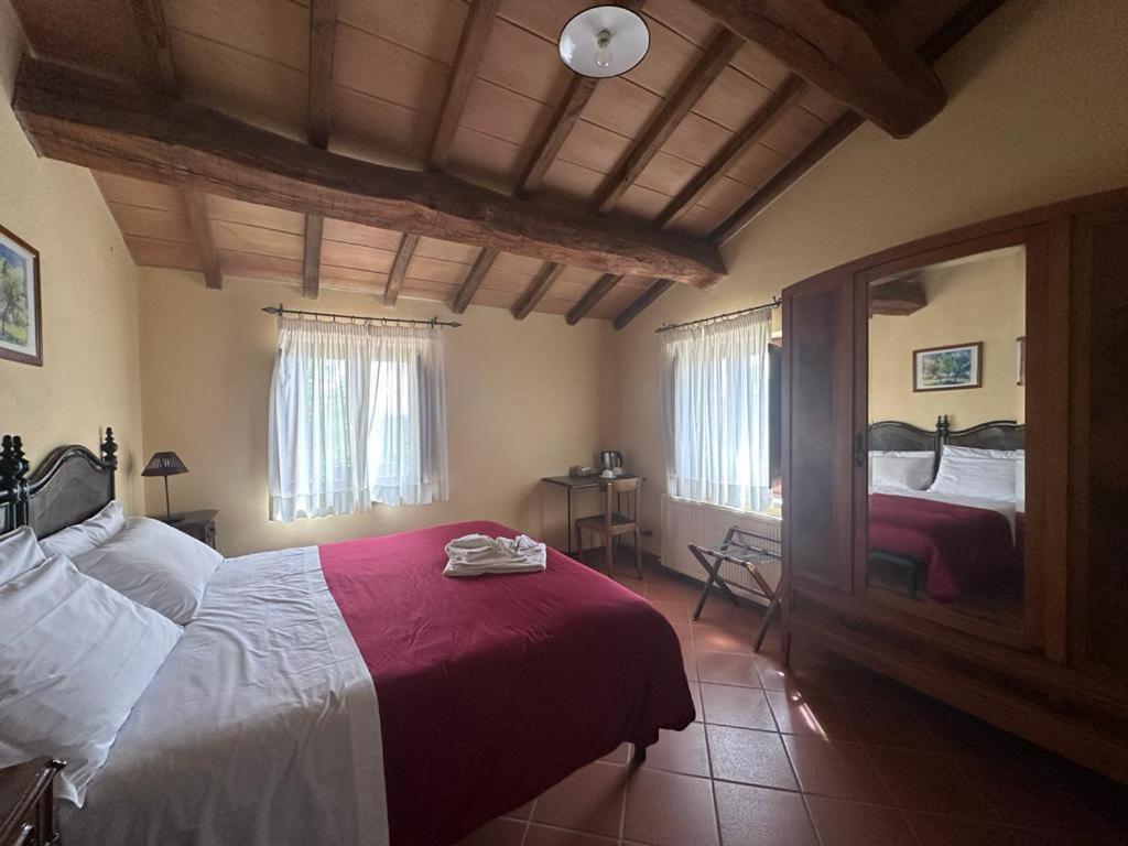 אסיסי Agriturismo Le Case מראה חיצוני תמונה