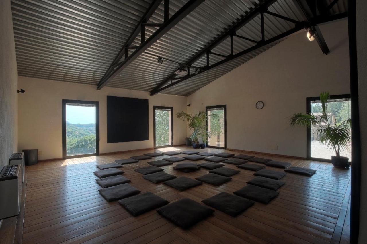 אסיסי Agriturismo Le Case מראה חיצוני תמונה