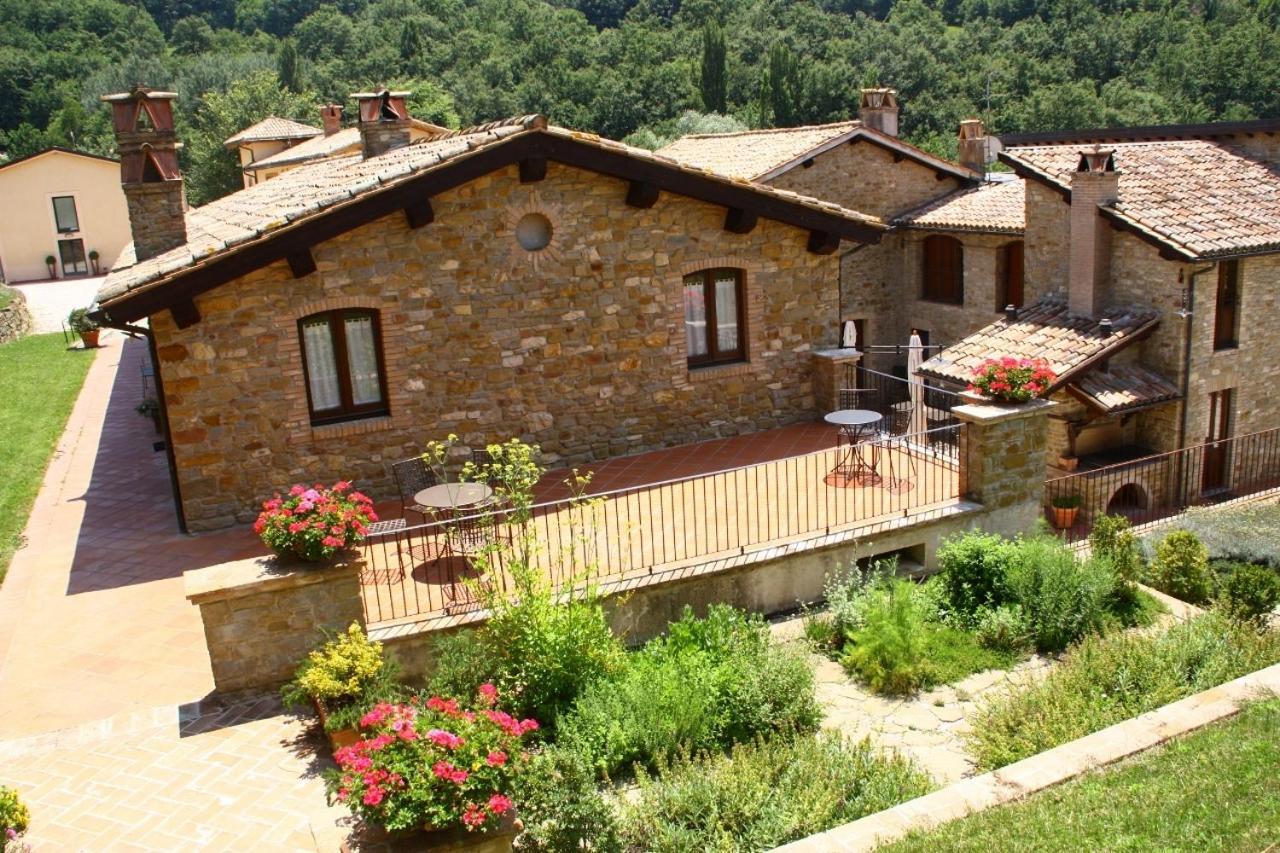 אסיסי Agriturismo Le Case מראה חיצוני תמונה